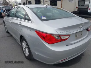2013 Hyundai Sonata GLS with VIN 5NPEB4AC1DH609459, listed as a IAAI auction lot 41125668 with 227,079 mi miles and . Bid and sale history available at carsss.com. Image 16.