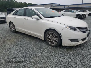 2015 Lincoln MKZ z VIN 3LN6L2G95FR626407, wystawiony jako Copart lot #63658825 z przebiegiem 121 361 mil mil oraz Szkoda całkowita • Salvage title. Historia ofert i sprzedaży dostępna na DreamBid. Obrazek 4.