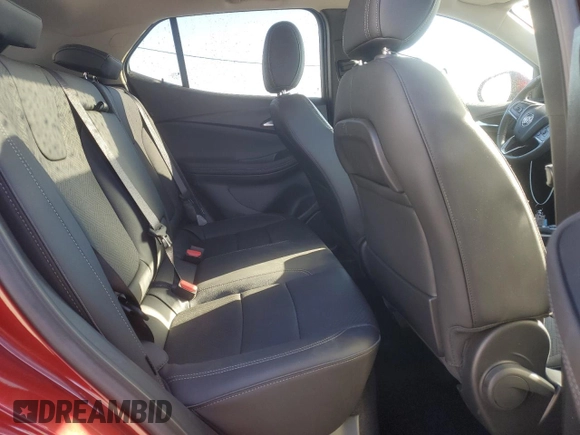 2023 Buick Encore GX Essence z VIN KL4MMFSL9PB112935, wystawiony jako Copart lot #48322385 z przebiegiem 8 972 mil mil oraz Szkoda całkowita • Salvage title. Historia ofert i sprzedaży dostępna na DreamBid. Obrazek 11.