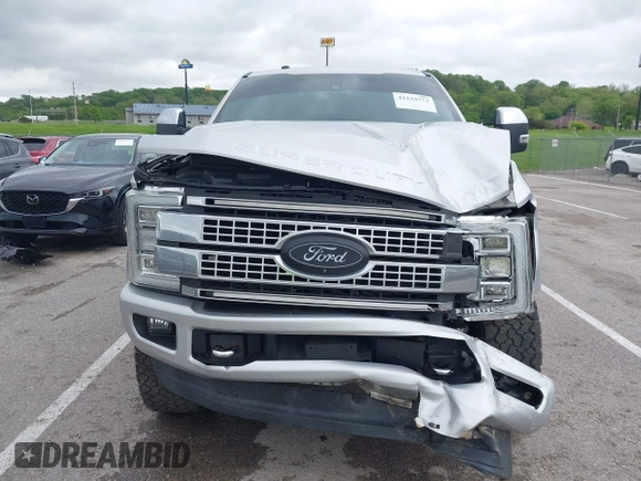 2017 Ford F-250 Lariat with VIN 1FT7W2BT0HED15184, listed as a IAAI auction lot 42133773 with 88,679 mi miles and . Bid and sale history available at DreamBid. Image 12.