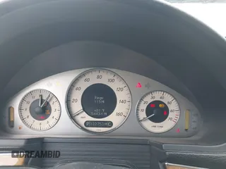 2008 Mercedes-Benz E 350 Luxury z VIN WDBUF56X68B250214, wystawiony jako IAAI lot #42203229 z przebiegiem 122 753 mil mil oraz . Historia ofert i sprzedaży dostępna na DreamBid. Obrazek 7.