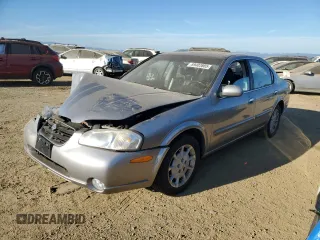 2000 Nissan Maxima GXE z VIN JN1CA31A5YT202350, wystawiony jako Copart lot #89403885 z przebiegiem 52 330 mil mil oraz Szkoda całkowita • Salvage title. Historia ofert i sprzedaży dostępna na DreamBid. Obrazek 1.