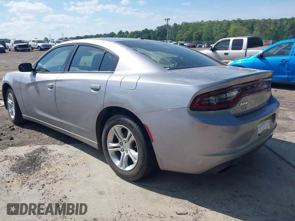 2016 Dodge Charger SE with VIN 2C3CDXBG4GH109155, listed as a IAAI auction lot 42090237 with 80,169 mi miles and . Bid and sale history available at carsss.com. Image 3.