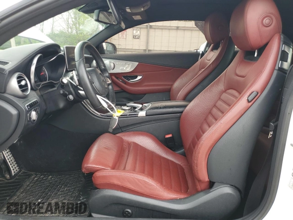 2017 Mercedes-Benz C 300 z VIN WDDWJ4KBXHF341482, wystawiony jako Copart lot #53969185 z przebiegiem 119 121 mil mil oraz Szkoda całkowita • Salvage title. Historia ofert i sprzedaży dostępna na DreamBid. Obrazek 7.