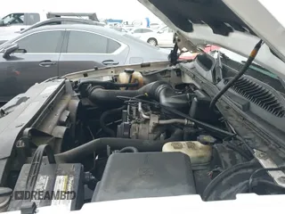 2005 Chevrolet Silverado 1500 z VIN 1GCEC14X95Z233467, wystawiony jako IAAI lot #43295187 z przebiegiem 169 076 mil mil oraz . Historia ofert i sprzedaży dostępna na DreamBid. Obrazek 20.