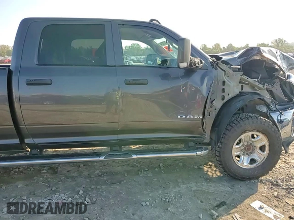 2019 Ram 2500 Tradesman with VIN 3C6UR5CJ6KG553668, listed as a Copart auction lot 71576394 with 59,983 mi miles and Salvage title. Bid and sale history available at DreamBid. Image 13.
