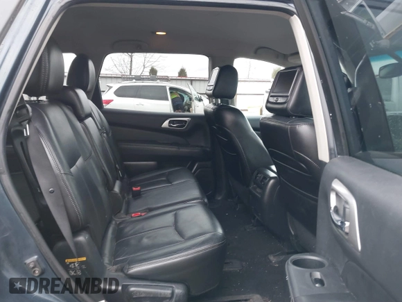 2013 Nissan Pathfinder SV with VIN 5N1AR2MMXDC681044, listed as a IAAI auction lot 41794481 with 181,915 mi miles. Bid and sale history available at carsss.com. Image 8.