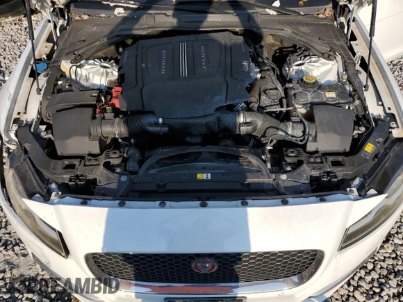 2017 Jaguar XF 35t Premium with VIN SAJBD4BV7HCY30404, listed as a Copart auction lot 67527224 with 91,898 mi miles and Clean Title. Bid and sale history available at carsss.com. Image 11.
