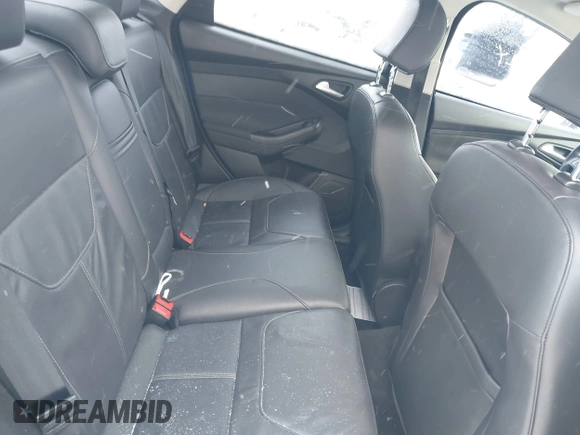 2015 Ford Focus SE with VIN 1FADP3F23FL361274, listed as a IAAI auction lot 41292796 with 102,741 mi miles. Bid and sale history available at carsss.com. Image 8.