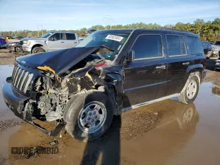 2010 Jeep Patriot Latitude z VIN 1J4NT1GA6AD626285, wystawiony jako Copart lot #83563304 z przebiegiem 160 155 mil mil oraz Szkoda całkowita • Salvage title. Historia ofert i sprzedaży dostępna na DreamBid. Obrazek 1.