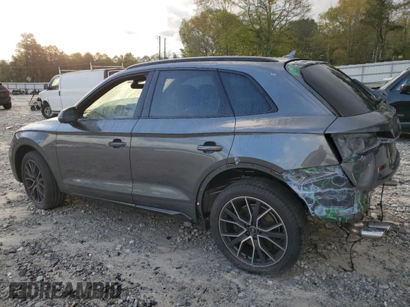 2022 Audi SQ5 Premium Plus with VIN WA1B4AFY9N2068089, listed as a Copart auction lot 48892064 with 6,047 mi miles and Salvage Title. Bid and sale history available at DreamBid. Image 2.