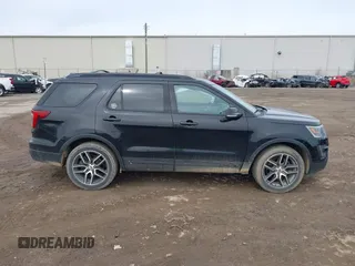 2016 Ford Explorer Sport with VIN 1FM5K8GTXGGB31903, listed as a IAAI auction lot 41830121 with 142,440 mi miles and . Bid and sale history available at carsss.com. Image 13.