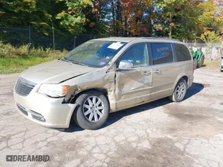 2012 Chrysler Town & Country Touring-L with VIN 2C4RC1CG5CR119279, listed as a IAAI auction lot 40528520 with 109,613 mi miles. Bid and sale history available at carsss.com. Image 17.
