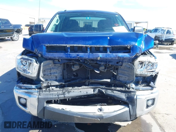 2015 Toyota Tundra SR5 z VIN 5TFEM5F16FX091122, wystawiony jako IAAI lot #41623318 z przebiegiem 178 557 mil mil oraz . Historia ofert i sprzedaży dostępna na DreamBid. Obrazek 6.