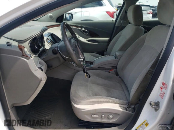 2013 Buick LaCrosse с VIN 1G4GA5E32DF180737, выставлен на аукционе Copart как лот 64054085 с пробегом 177 365 миль миль и Списание • Salvage title. История ставок и продаж доступна на DreamBid. Изображение 7.