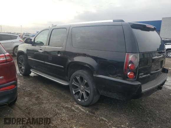 2010 GMC Yukon XL Denali with VIN 1GKUKMEF7AR151130, listed as a Copart auction lot 81472914 with 194,495 mi miles and Clean Title. Bid and sale history available at carsss.com. Image 2.