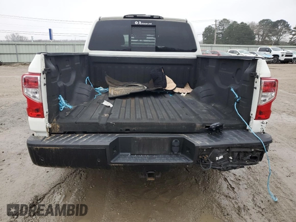 2021 Nissan Titan S z VIN 1N6AA1EE6MN517580, wystawiony jako Copart lot #86688904 z przebiegiem 56 660 mil mil oraz Czysty tytuł • Clean title. Historia ofert i sprzedaży dostępna na DreamBid. Obrazek 6.