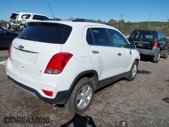 2020 Chevrolet Trax LT with VIN KL7CJLSB9LB005813, listed as a IAAI auction lot 41802888 with 31,212 mi miles and . Bid and sale history available at DreamBid. Image 4.
