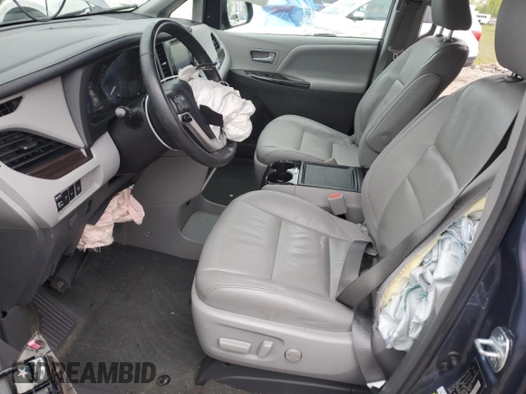 2017 Toyota Sienna XLE с VIN 5TDDZ3DC2HS164002, выставлен на аукционе Copart как лот 57118585 с пробегом 49 991 миль миль и Списание • Salvage title. История ставок и продаж доступна на DreamBid. Изображение 7.