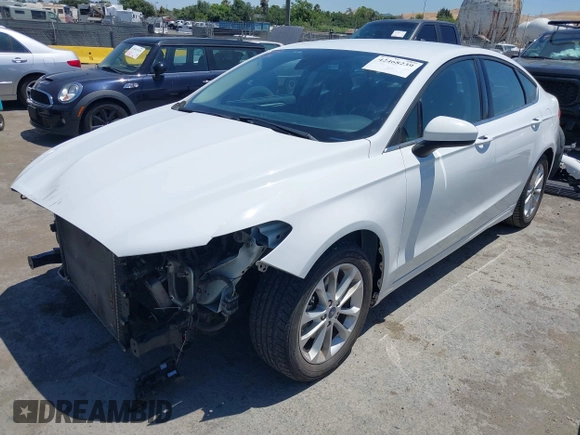 2020 Ford Fusion SE with VIN 3FA6P0H73LR131988, listed as a IAAI auction lot 42468239 with 104,832 mi miles and . Bid and sale history available at DreamBid. Image 18.