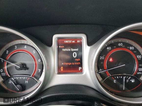 2017 Dodge Journey SE z VIN 3C4PDCAB2HT601316, wystawiony jako Copart lot #54153395 z przebiegiem 138 737 mil mil oraz Szkoda całkowita • Salvage title. Historia ofert i sprzedaży dostępna na DreamBid. Obrazek 9.