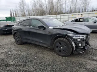 2022 Ford Mustang Mach-E California Route 1 z VIN 3FMTK2SU5NMA04399, wystawiony jako Copart lot #43794875 z przebiegiem 42 683 mil mil oraz Szkoda całkowita • Salvage title. Historia ofert i sprzedaży dostępna na DreamBid. Obrazek 2.