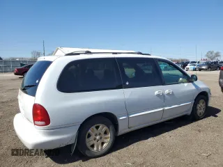 1997 Dodge Grand Caravan with VIN 1B4GP54R5VB481209, listed as a Copart auction lot 51915915 with 205,870 mi miles and Salvage Title. Bid and sale history available at DreamBid. Image 3.