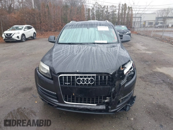 2014 Audi Q7 Premium Plus with VIN WA1LMAFE3ED016102, listed as a IAAI auction lot 40954158 with 129,143 mi miles and . Bid and sale history available at DreamBid. Image 12.