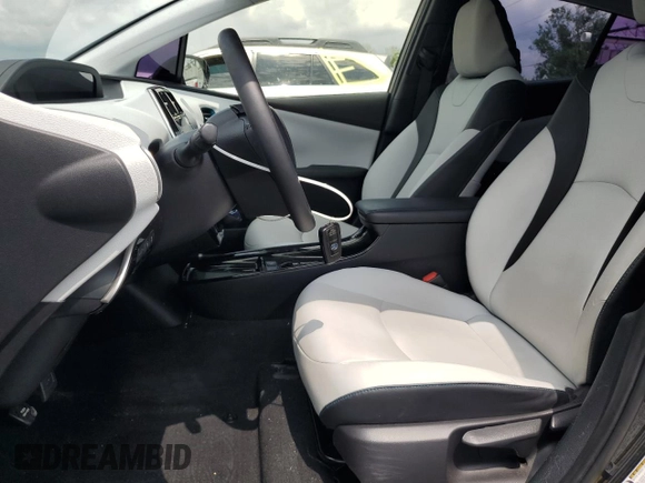 2020 Toyota Prius LE with VIN JTDL9RFU1L3022075, listed as a Copart auction lot 56400245 with 52,512 mi miles and Non repairable. Bid and sale history available at DreamBid. Image 7.
