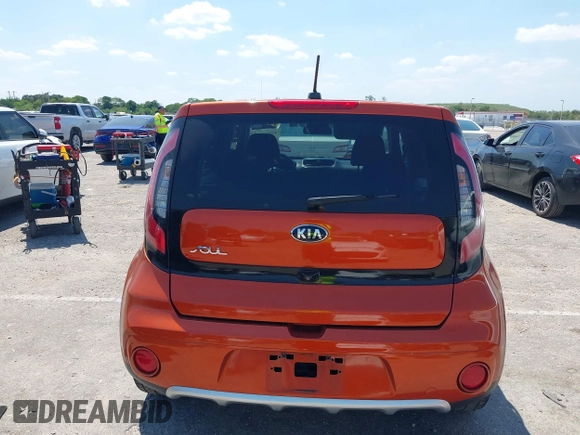 2018 Kia Soul + with VIN KNDJP3A57J7585714, listed as a IAAI auction lot 42070904 with 248,637 mi miles. Bid and sale history available at carsss.com. Image 16.