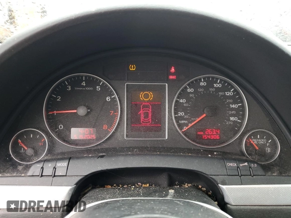 2008 Audi A4 2.0T с VIN WAUDF78E88A161255, выставлен на аукционе Copart как лот 57172665 с пробегом 154 306 миль миль и Списание • Salvage title. История ставок и продаж доступна на DreamBid. Изображение 9.