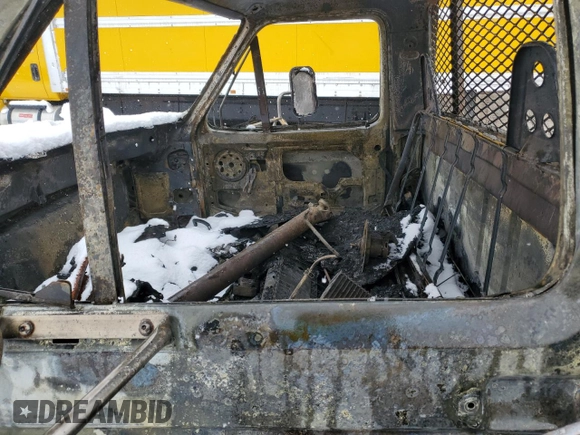 1997 Ford F-350 with VIN 3FELF47G6VMA63508, listed as a Copart auction lot 88094775 with Not provided miles and Salvage title. Bid and sale history available at DreamBid. Image 7.