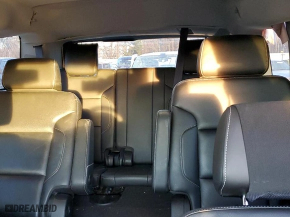 2020 Chevrolet Tahoe LT with VIN 1GNSCBKC3LR121275, listed as a Copart auction lot 47055795 with 130,633 mi miles and Salvage Title. Bid and sale history available at carsss.com. Image 10.
