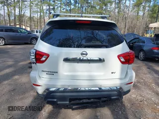 2018 Nissan Pathfinder SL with VIN 5N1DR2MN2JC613242, listed as a IAAI auction lot 41905624 with 126,529 mi miles. Bid and sale history available at carsss.com. Image 16.