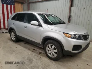 2011 Kia Sorento LX with VIN 5XYKTCA12BG187487, listed as a Copart auction lot 49736745 with 100,662 mi miles and Salvage Title. Bid and sale history available at DreamBid. Image 4.