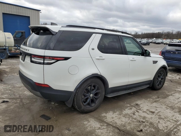 2019 Land Rover Discovery SE with VIN SALRG2RV3K2405654, listed as a Copart auction lot 82462534 with 93,252 mi miles and Salvage Title. Bid and sale history available at DreamBid. Image 3.