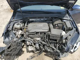 2017 Volkswagen Golf S z VIN 3VWC17AU8HM511224, wystawiony jako Copart lot #51692165 z przebiegiem 58 446 mil mil oraz Szkoda całkowita • Salvage title. Historia ofert i sprzedaży dostępna na DreamBid. Obrazek 12.