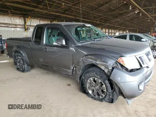 2016 Nissan Frontier SV z VIN 1N6AD0CW5GN752957, wystawiony jako Copart lot #53073315 z przebiegiem 142 902 mil mil oraz Szkoda całkowita • Salvage title. Historia ofert i sprzedaży dostępna na DreamBid. Obrazek 4.