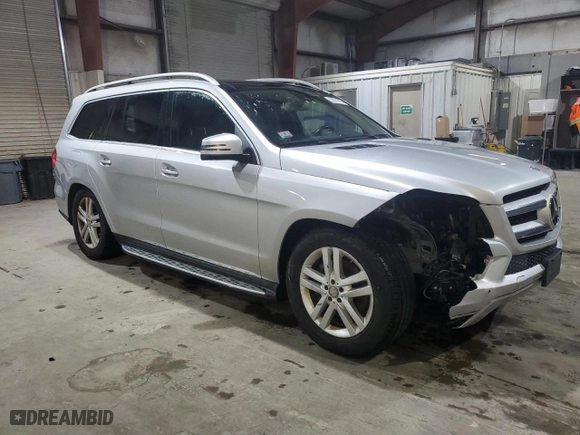 2014 Mercedes-Benz GL-Class GL 450 with VIN 4JGDF7CE1EA304452, listed as a Copart auction lot 52274215 with 144,490 mi miles and Clean Title. Bid and sale history available at carsss.com. Image 4.