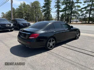 2020 Mercedes-Benz E 350 with VIN W1KZF8DBXLA841120, listed as a Copart auction lot 55361315 with 118,655 mi miles and Clean Title. Bid and sale history available at DreamBid. Image 4.