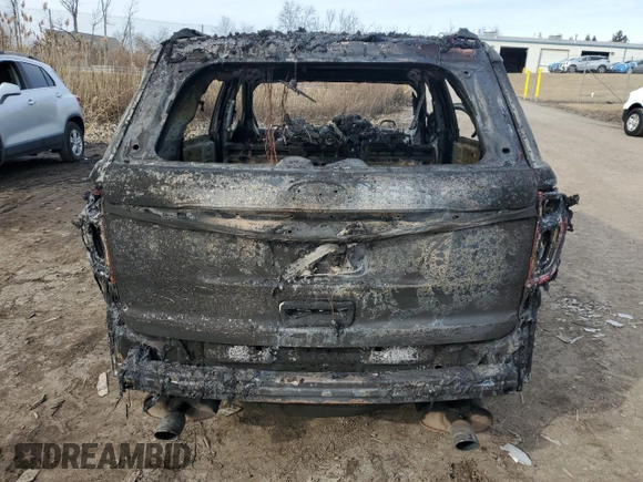 2011 Ford Explorer z VIN 1FMHK7B81BGA08624, wystawiony jako Copart lot #44237115 z przebiegiem Nie podano mil oraz Szkoda całkowita • Salvage title. Historia ofert i sprzedaży dostępna na DreamBid. Obrazek 6.