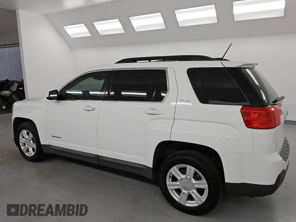 2015 GMC Terrain SLE with VIN 2GKALREK3F6431642, listed as a Copart auction lot 52639055 with 147,209 mi miles and Clean Title. Bid and sale history available at DreamBid. Image 2.