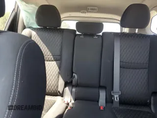 2017 Nissan Rogue SV z VIN KNMAT2MT2HP560262, wystawiony jako Copart lot #54861885 z przebiegiem 109 604 mil mil oraz Szkoda całkowita • Salvage title. Historia ofert i sprzedaży dostępna na DreamBid. Obrazek 10.