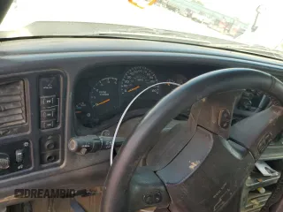 2005 Chevrolet Silverado 3500 DRW LT with VIN 1GCJK33295F911087, listed as a Copart auction lot 68901824 with 0 mi miles and Non Repairable. Bid and sale history available at carsss.com. Image 9.