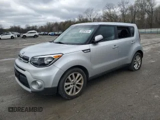 2019 Kia Soul + with VIN KNDJP3A5XK7698879, listed as a Copart auction lot 53384315 with 53,348 mi miles and Salvage Title. Bid and sale history available at carsss.com. Image 1.