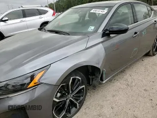 2023 Nissan Altima 2.5 SR with VIN 1N4BL4CV1PN334538, listed as a Copart auction lot 49870745 with 40,524 mi miles and Salvage Title. Bid and sale history available at carsss.com. Image 11.
