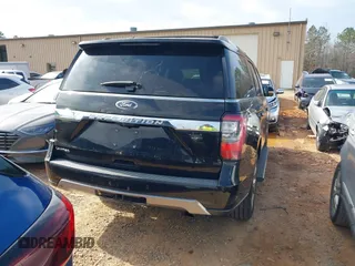 2019 Ford Expedition Limited with VIN 1FMJU2AT7KEA06831, listed as a IAAI auction lot 41528443 with 81,282 mi miles. Bid and sale history available at carsss.com. Image 16.