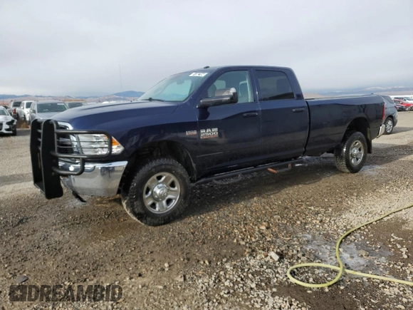 2017 Ram 2500 Tradesman z VIN 3C6UR5HJ6HG581651, wystawiony jako Copart lot #81382164 z przebiegiem 116 492 mil mil oraz Czysty tytuł • Clean title. Historia ofert i sprzedaży dostępna na DreamBid. Obrazek 1.