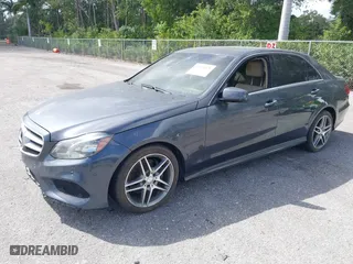2016 Mercedes-Benz E-Class E 350 Sport with VIN WDDHF5KB7GB173418, listed as a IAAI auction lot 41956020 with 72,475 mi miles. Bid and sale history available at carsss.com. Image 18.