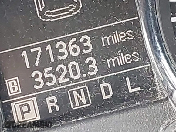 2015 Nissan Rogue S with VIN JN8AS5MV9FW761363, listed as a IAAI auction lot 42146013 with 171,363 mi miles and . Bid and sale history available at DreamBid. Image 16.